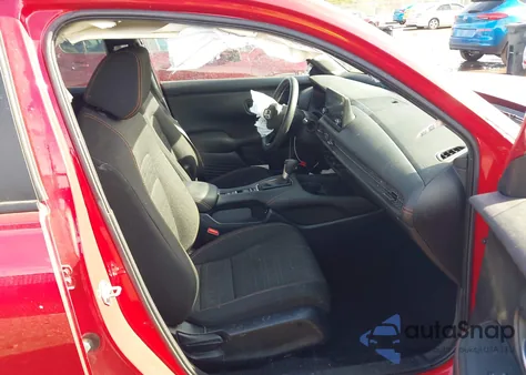 2024 Honda Hr-V Awd Sport/Awd Sport W/O Bsi z USA, uszkodzony, nr VIN 3CZRZ2H5XRM778593